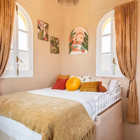 Charming Tower House With Amazing Sea Views Holiday home Marbella